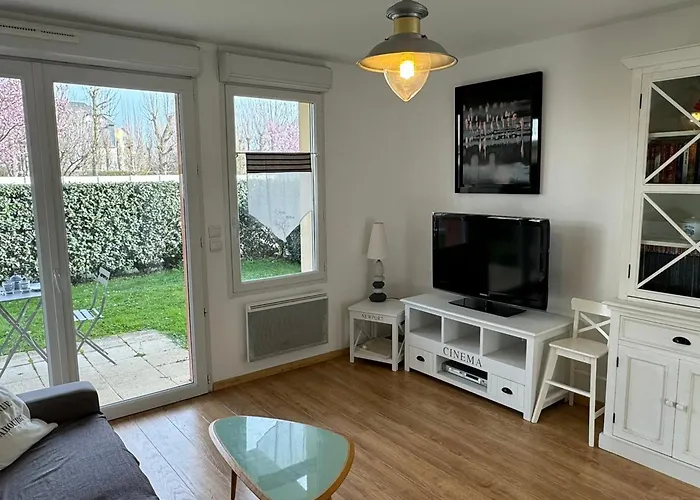 Moderne T2, Rez-de-jardin, Proche Et Centre Ville, Parking, Wifi, Animaux Acceptes - Fr-1-487-362